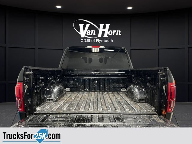 Used 2016 Ford F150 Platinum w/ Equipment Group 701A Luxury AWD/4WD image 27