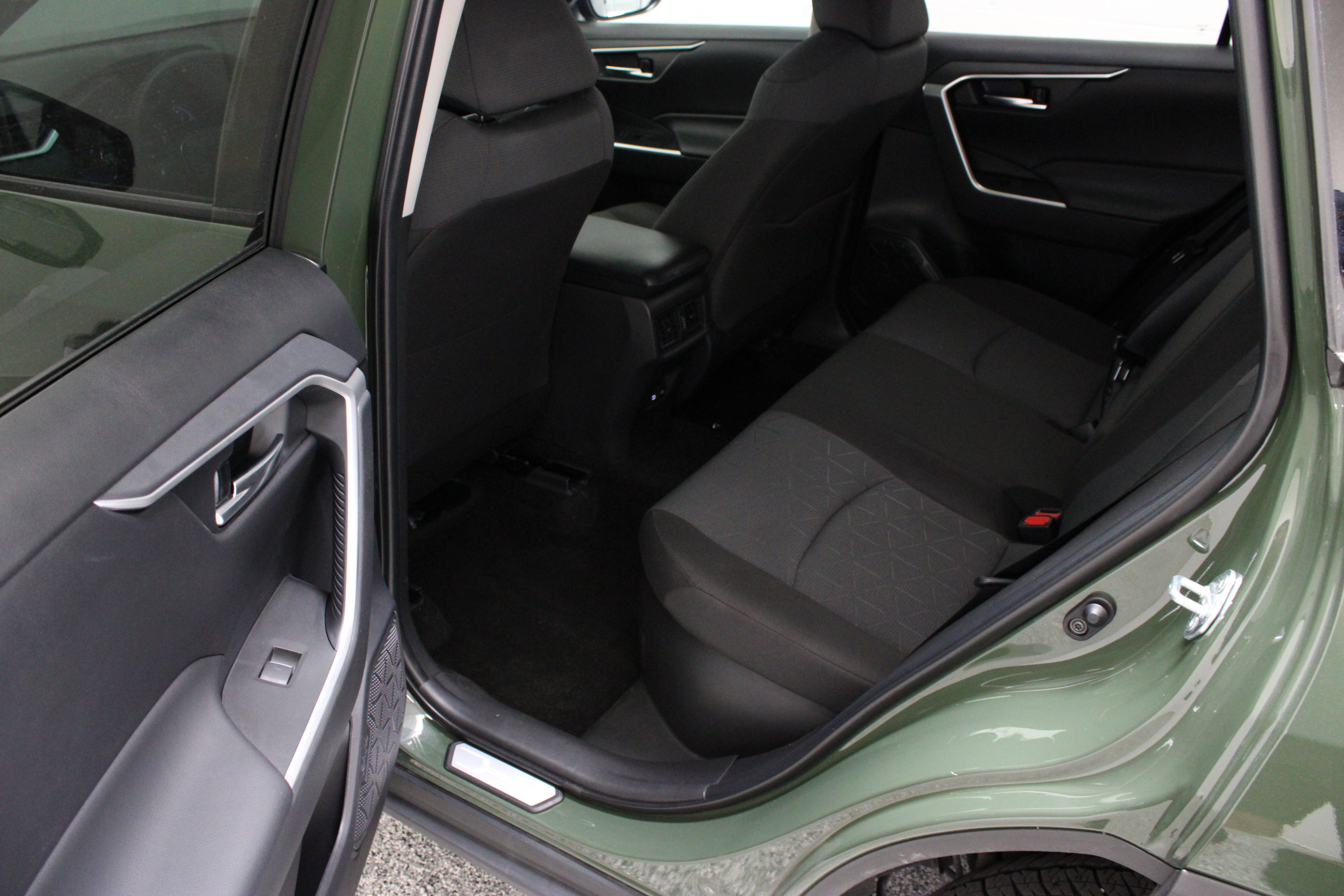 Used 2025 Toyota RAV4 Woodland Edition w/ Weather Package AWD/4WD image 28