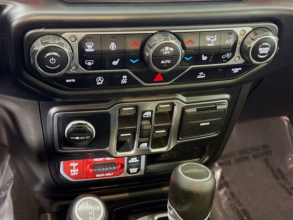 Used 2020 Jeep Gladiator Rubicon image 10