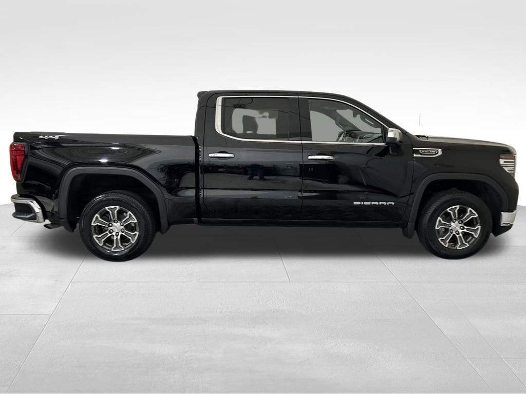 Used 2024 GMC Sierra 1500 SLT image 7