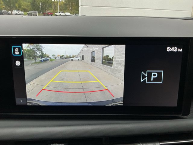 Used 2025 Hyundai Tucson SE FWD image 25