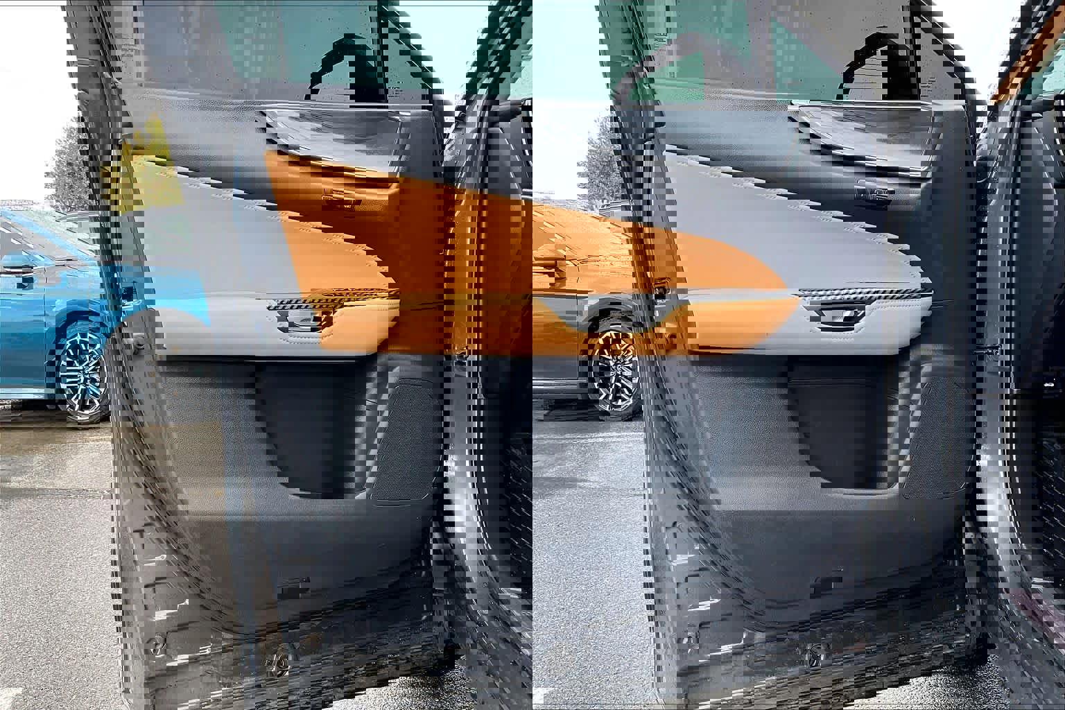 Used 2025 Lexus NX 350 Premium image 20