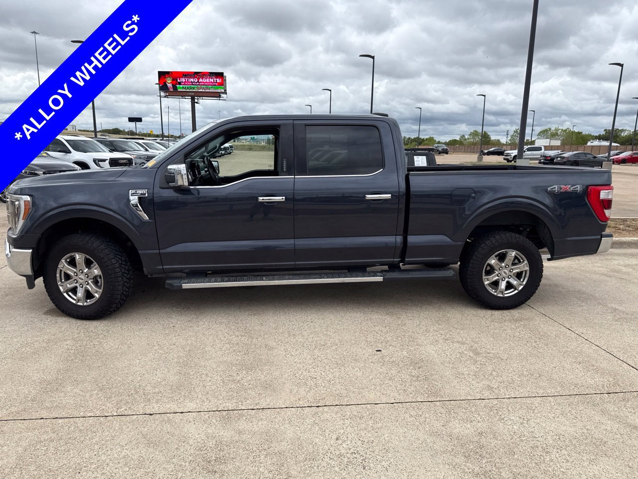 Used 2021 Ford F150 Lariat w/ Equipment Group 502A High AWD/4WD image 3