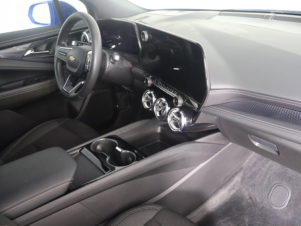 Used 2025 Chevrolet Blazer EV LT AWD/4WD image 27