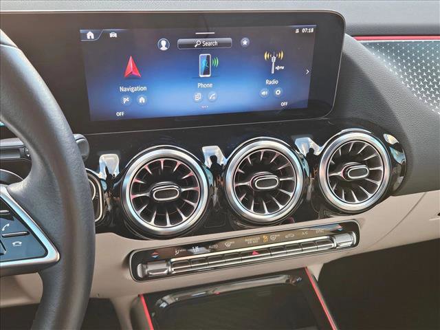 Used 2025 Mercedes-Benz GLA 250 image 15