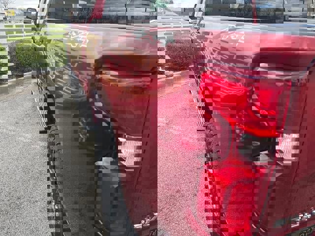 Used 2021 Chevrolet Silverado 1500 Custom w/ Safety Confidence Package image 17