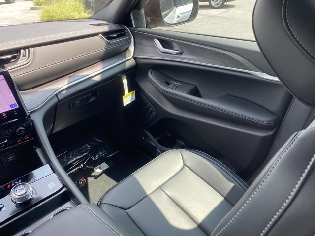 New 2025 Jeep Grand Cherokee L Limited image 39