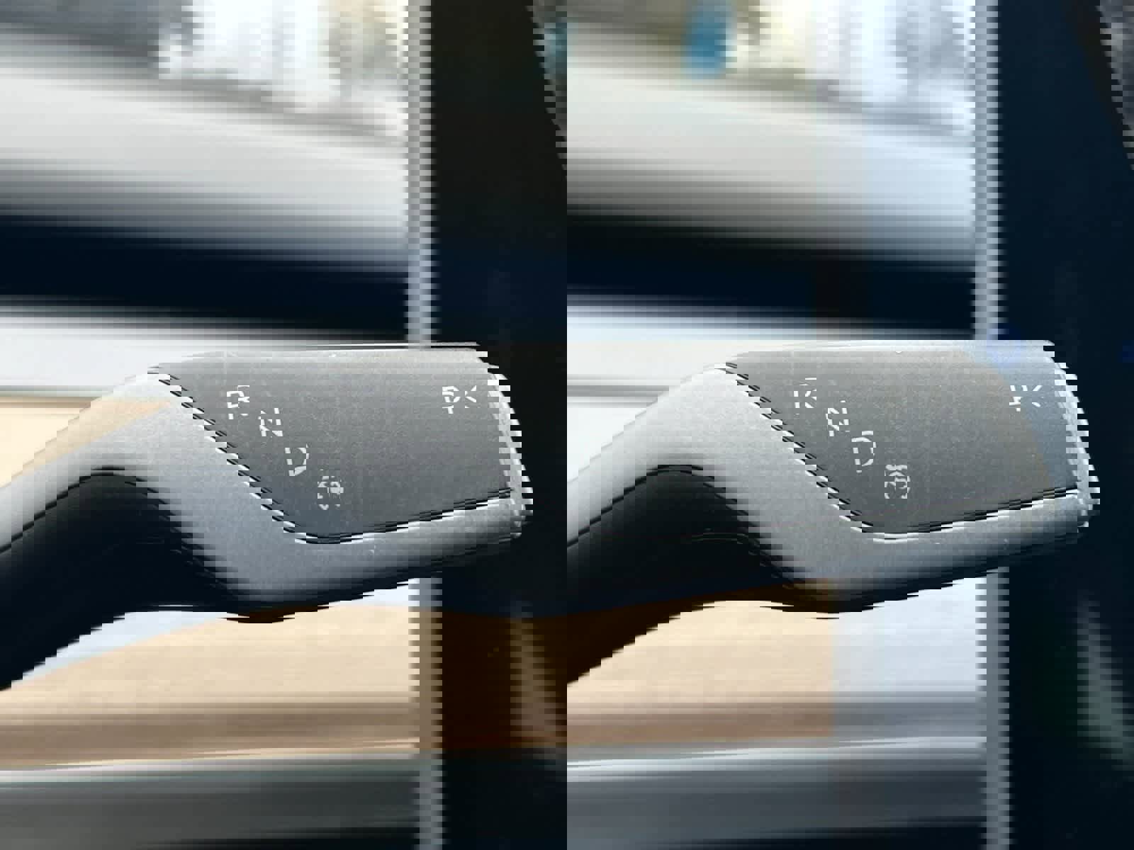 Used 2023 Tesla Model 3 Standard Range image 22