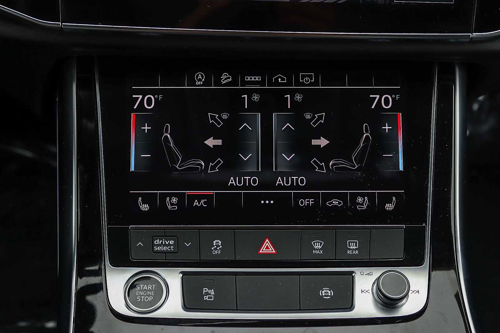 Used 2022 Audi Q8 Premium Plus w/ Premium Plus Package AWD/4WD image 17
