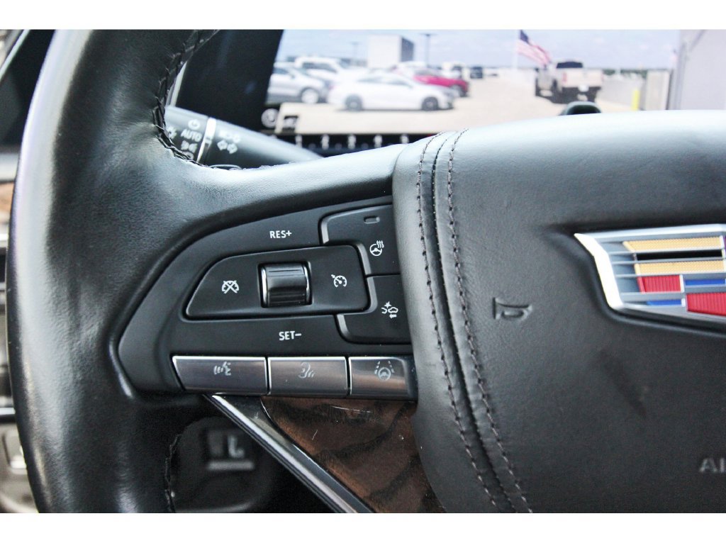Certified 2024 Cadillac Escalade Sport Platinum w/ LPO, ONYX Package AWD/4WD image 16