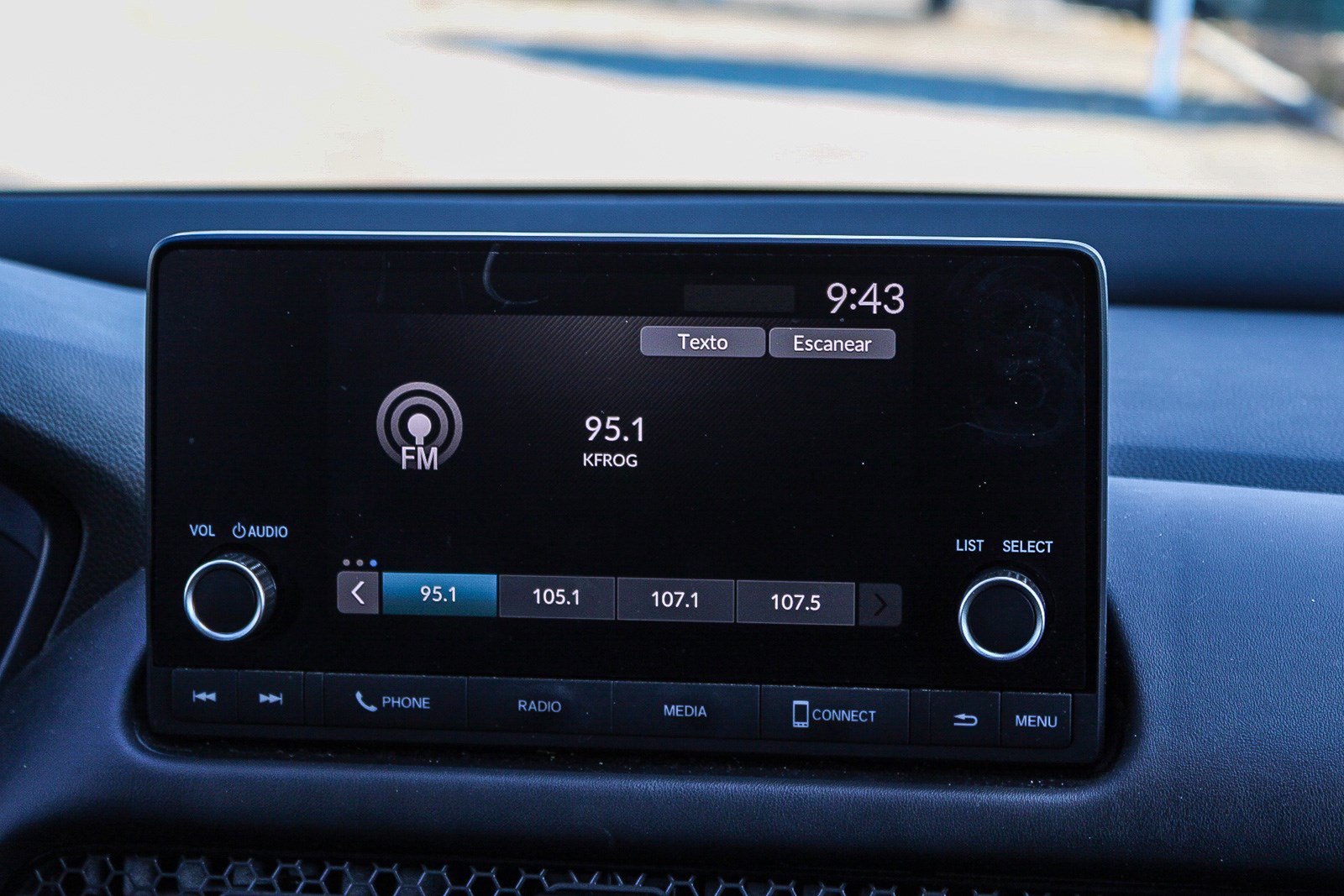 Used 2024 Honda HR-V Sport image 16
