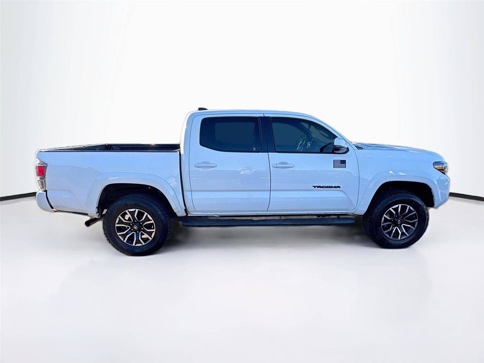 Used 2021 Toyota Tacoma TRD Sport w/ TRD Premium Sport Package image 8