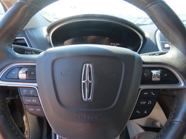 Used 2019 Lincoln Nautilus Select FWD image 26