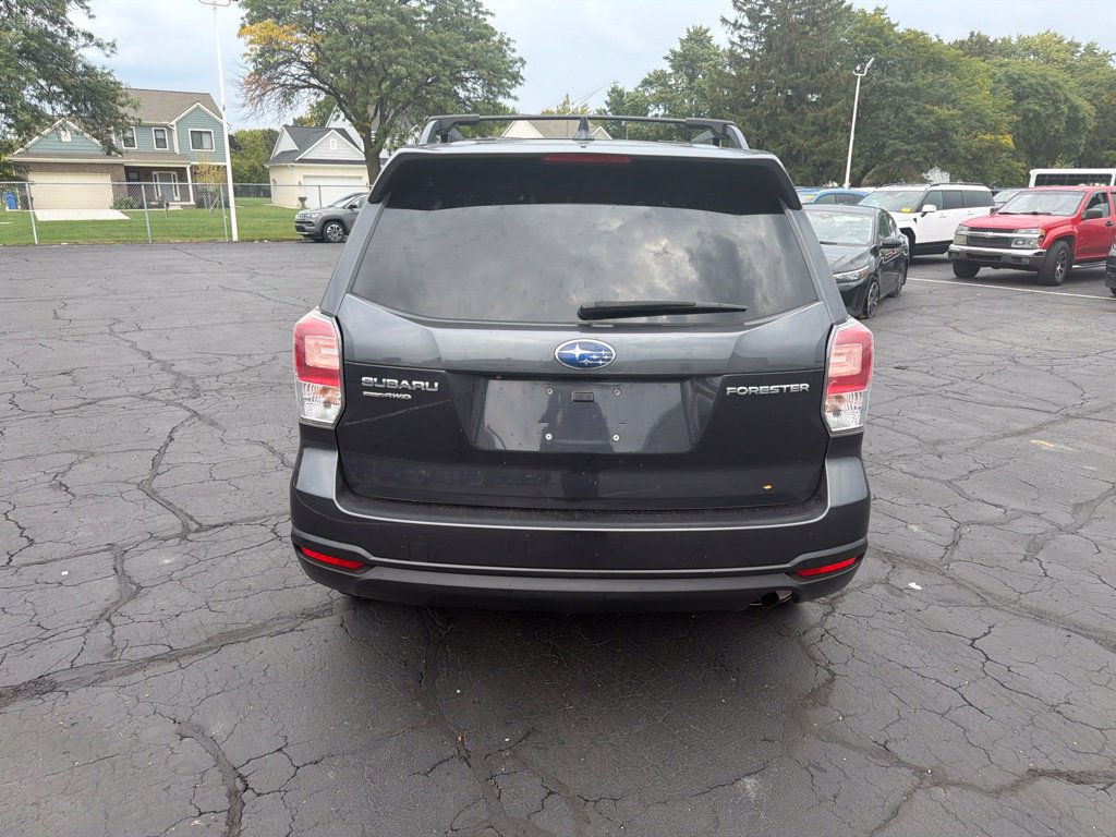 Used 2018 Subaru Forester 2.5i Premium AWD/4WD image 7