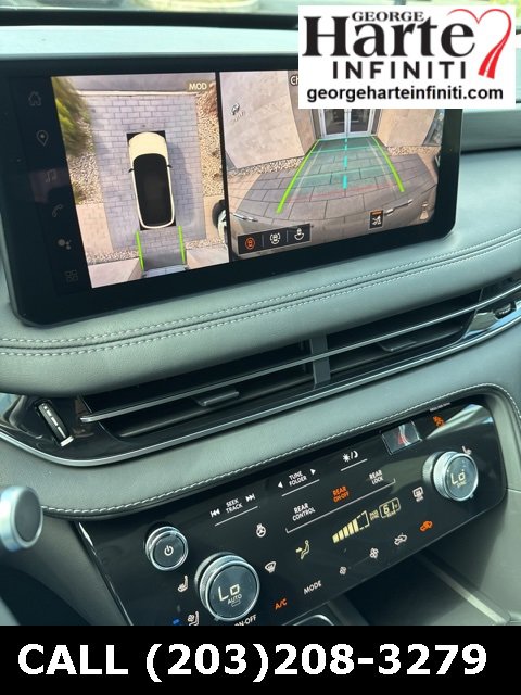New 2026 INFINITI QX60 Luxe w/ Family Package image 31