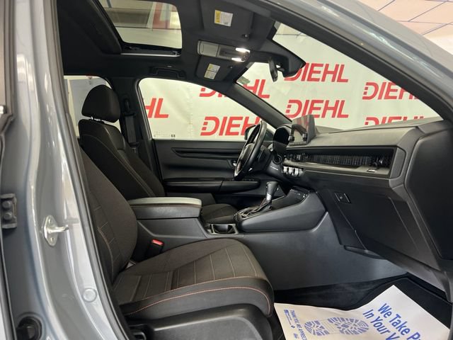 Used 2025 Honda CR-V Sport image 13