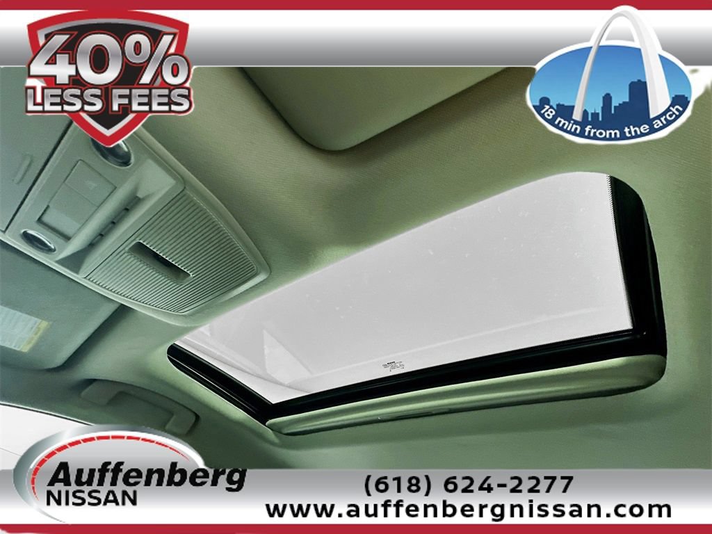 New 2026 Nissan Sentra SV w/ SV Convenience Package FWD image 18