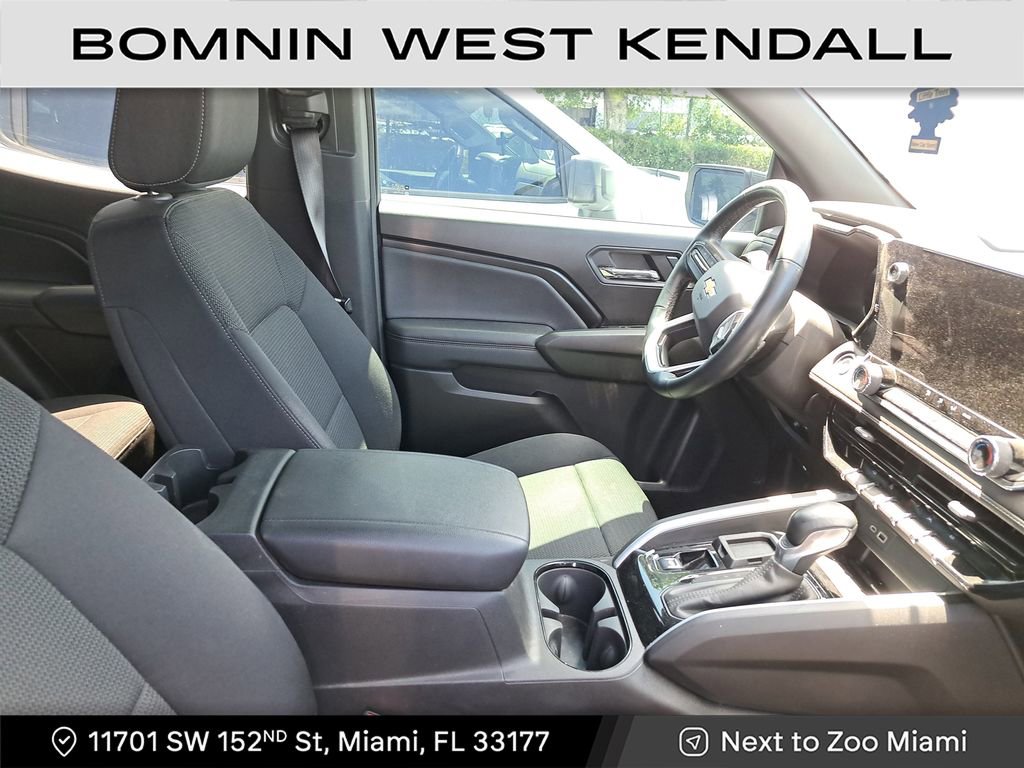 Used 2024 Chevrolet Colorado LT w/ LT Convenience Package image 13