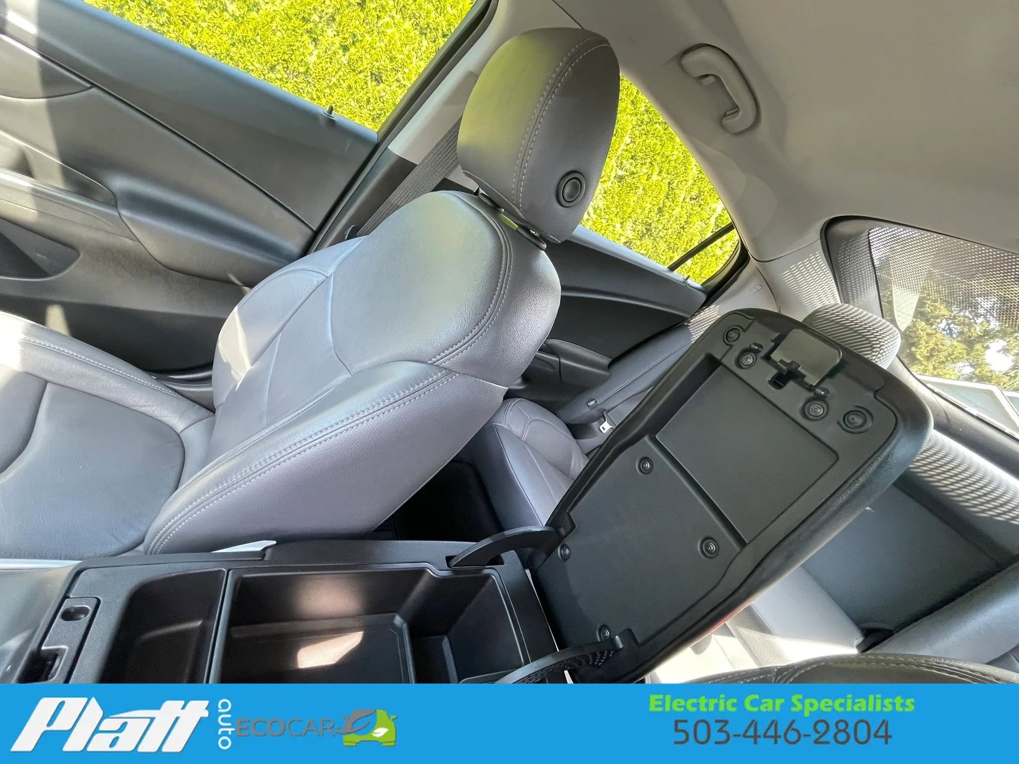 Used 2018 Chevrolet Volt LT w/ Comfort Package FWD image 30