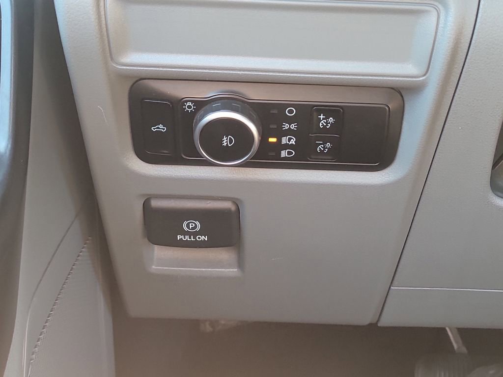 Certified 2023 Ford F150 XLT AWD/4WD image 27