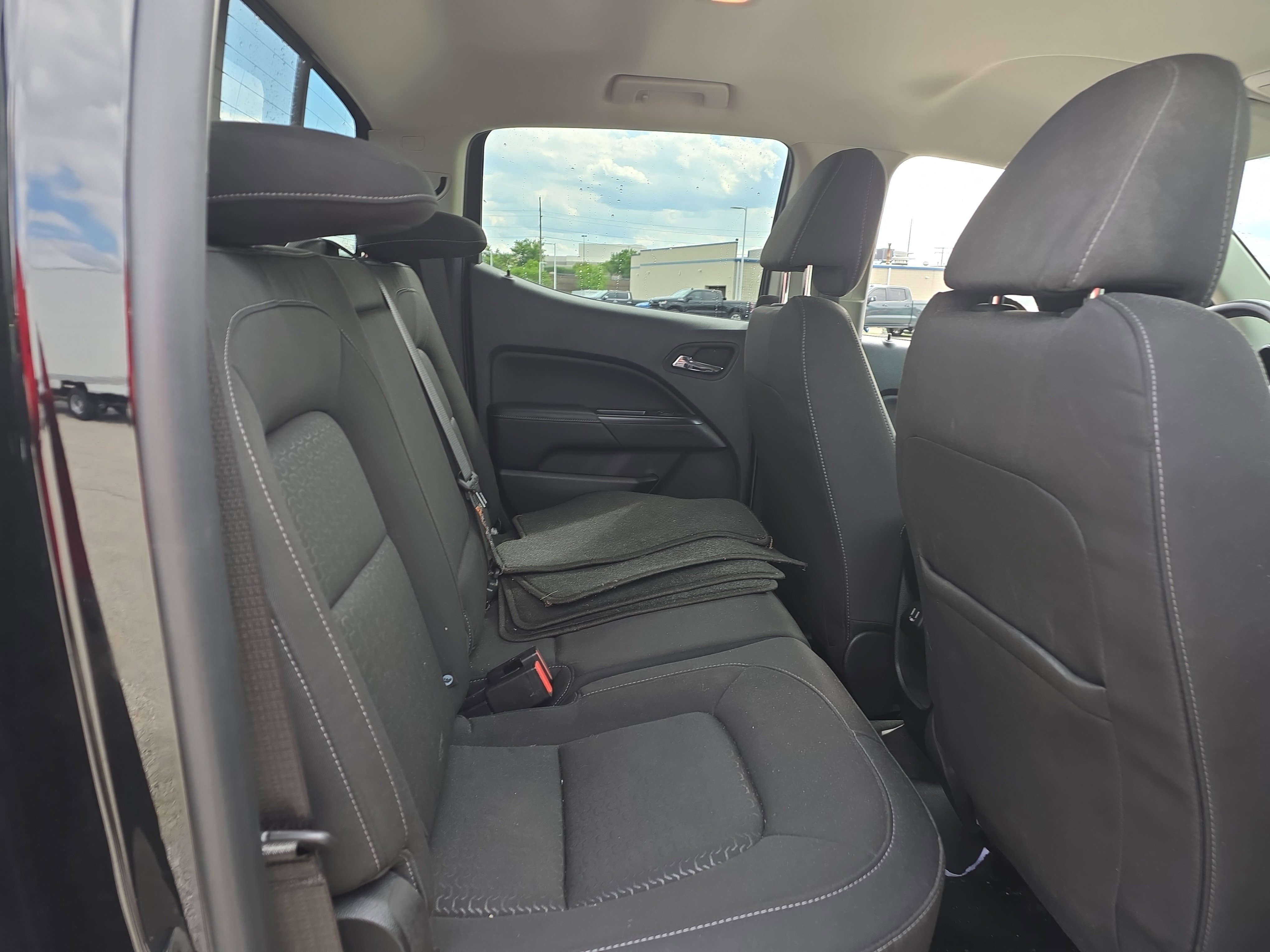 Used 2019 GMC Canyon SLE w/ Elevation Edition AWD/4WD image 10