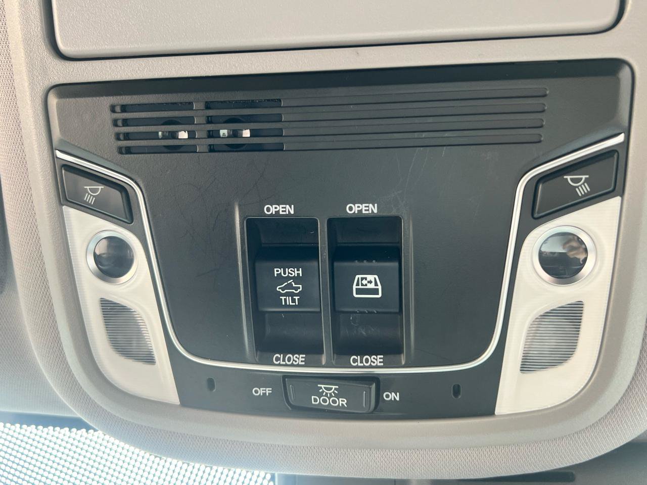 Used 2025 Honda Ridgeline RTL image 33