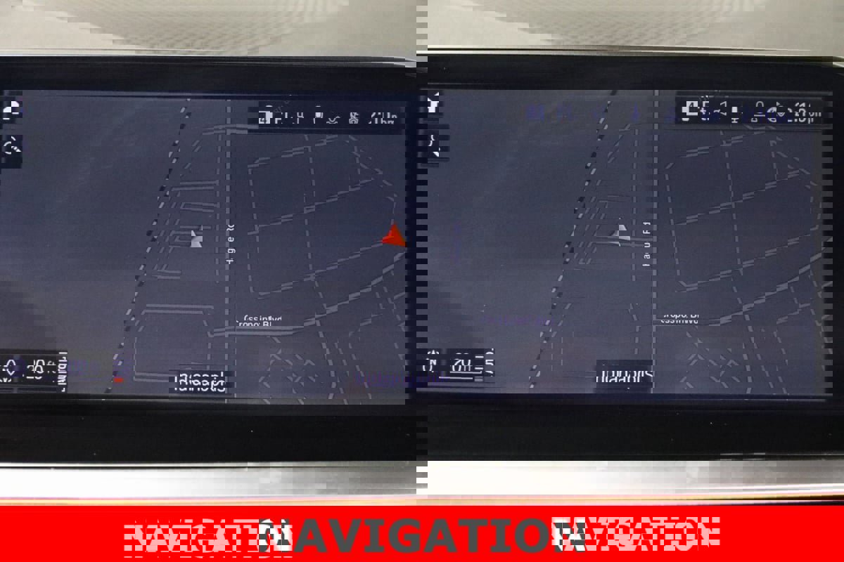 Used 2024 BMW Z4 M40i w/ Premium Package image 25