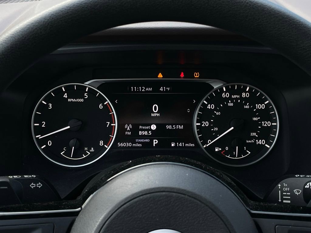 Used 2023 Nissan Rogue SV image 16