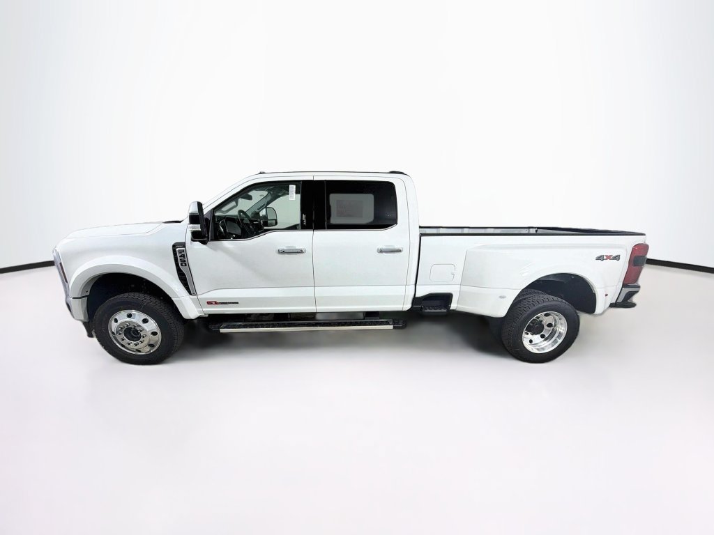 New 2027 Ford F450 Lariat w/ Lariat Premium Package AWD/4WD image 8