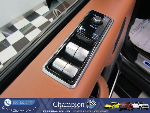 Used 2021 Land Rover Range Rover Autobiography Fifty Edition AWD/4WD image 32