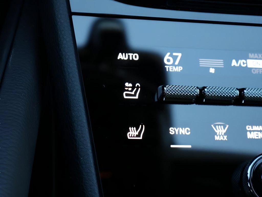 New 2026 Porsche Cayenne E-Hybrid Coupe AWD/4WD image 27