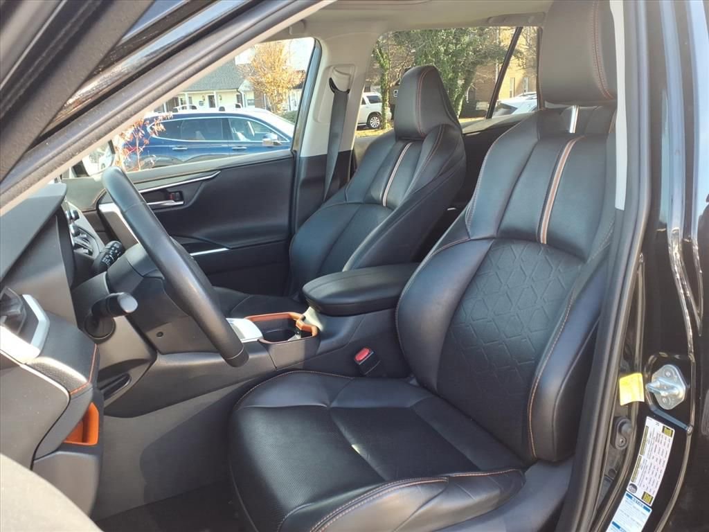 Used 2019 Toyota RAV4 Adventure w/ Cold Weather Package image 3