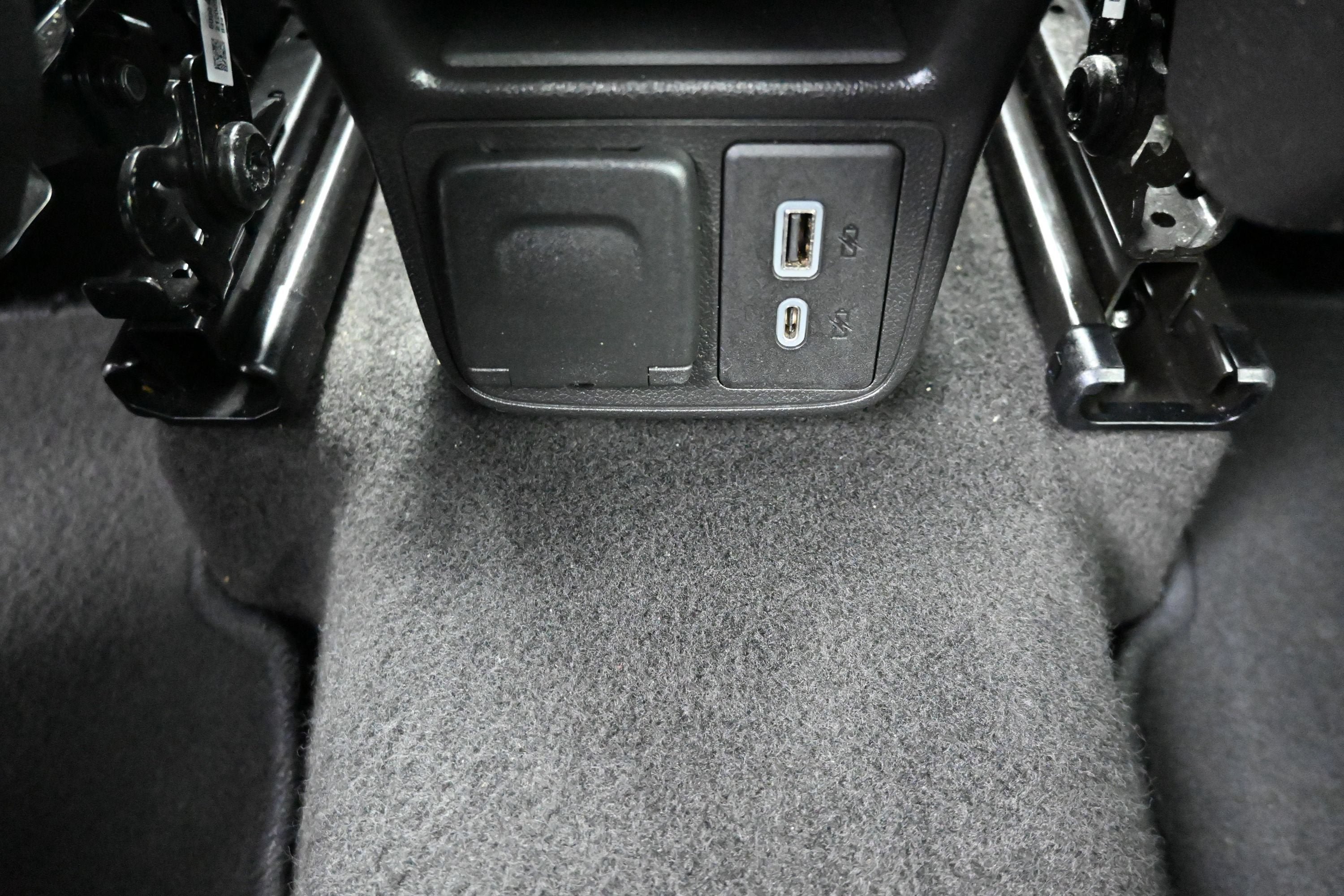 Used 2021 Chevrolet TrailBlazer LT w/ Premium Seating Package AWD/4WD image 24