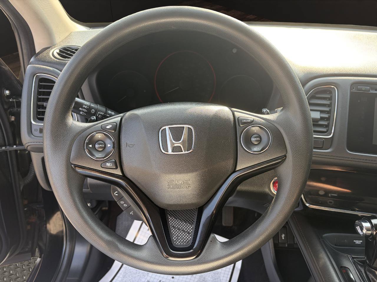 Used 2016 Honda HR-V EX image 10