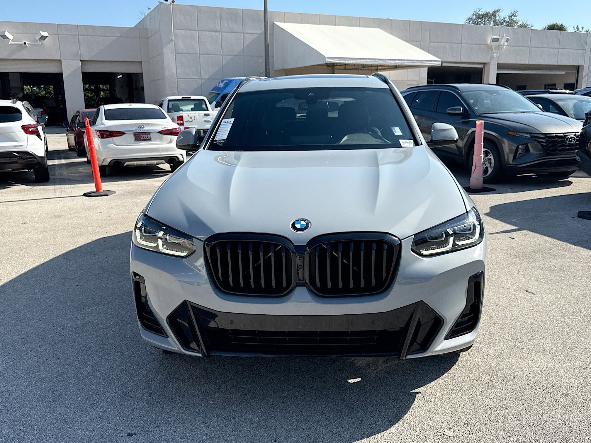 Used 2023 BMW X3 xDrive30i w/ M Sport Package image 2
