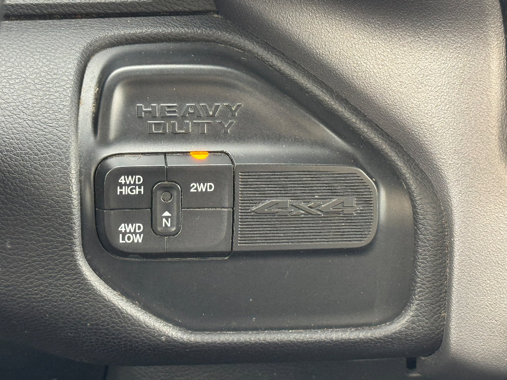 Used 2023 RAM 2500 Big Horn w/ Level 1 Equipment Group image 17