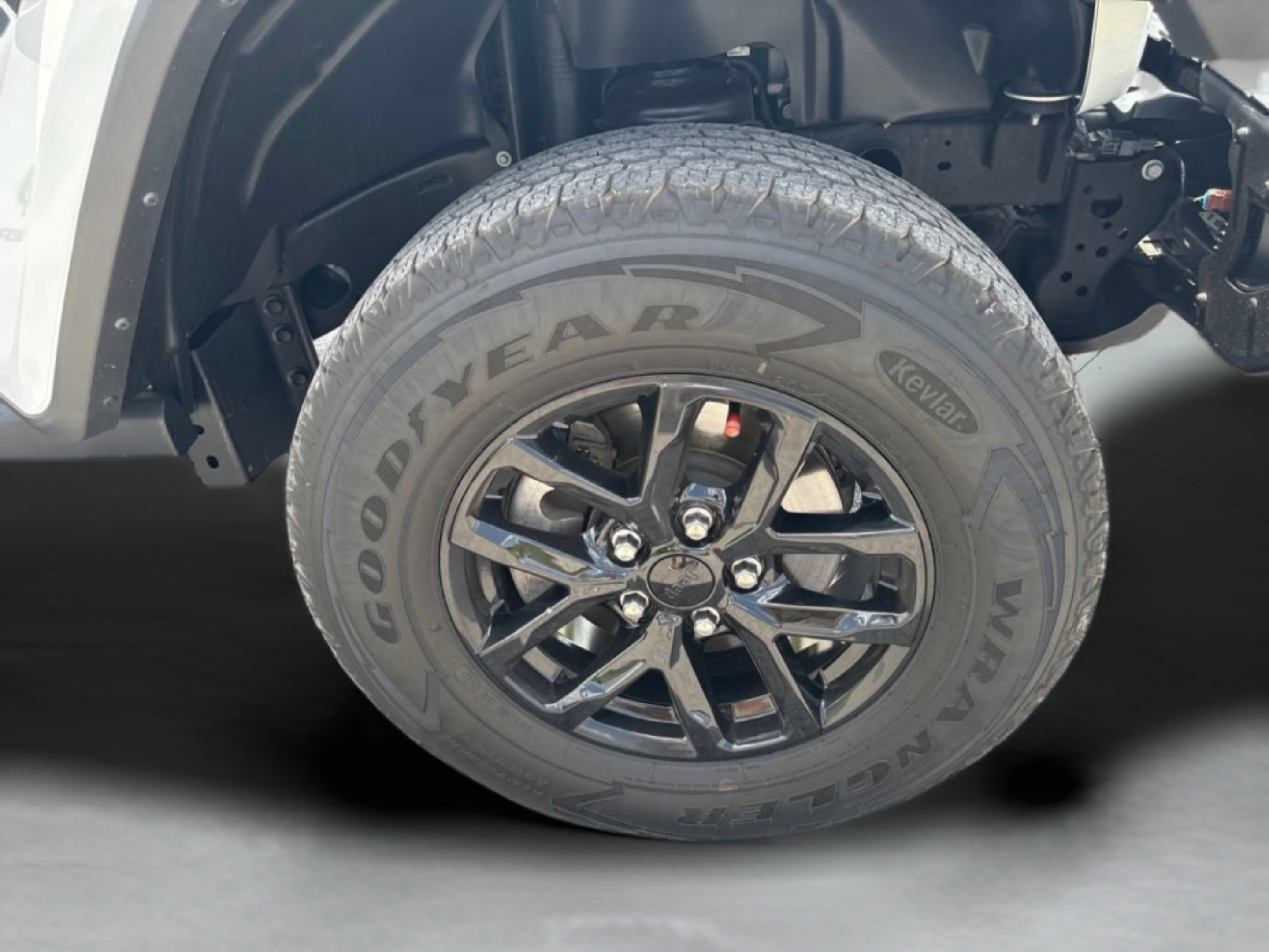 Used 2023 Jeep Wrangler Sport AWD/4WD image 38
