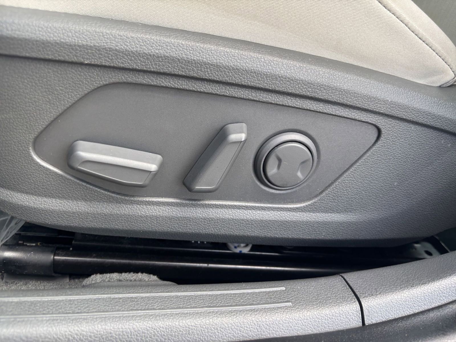 Used 2025 Hyundai Sonata SEL FWD image 22
