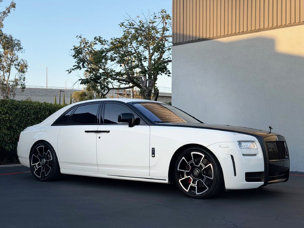 Used 2011 Rolls-Royce Ghost image 3