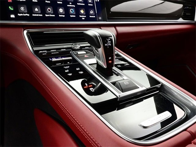 Used 2023 Porsche Panamera 4 Platinum Edition image 11