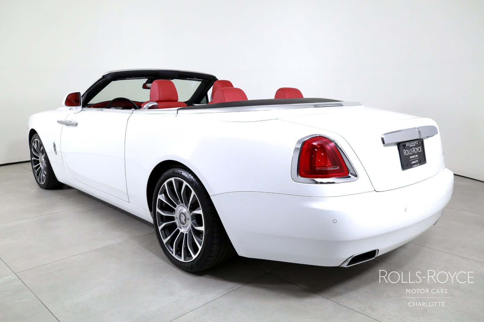 Certified 2020 Rolls-Royce Dawn RWD image 9