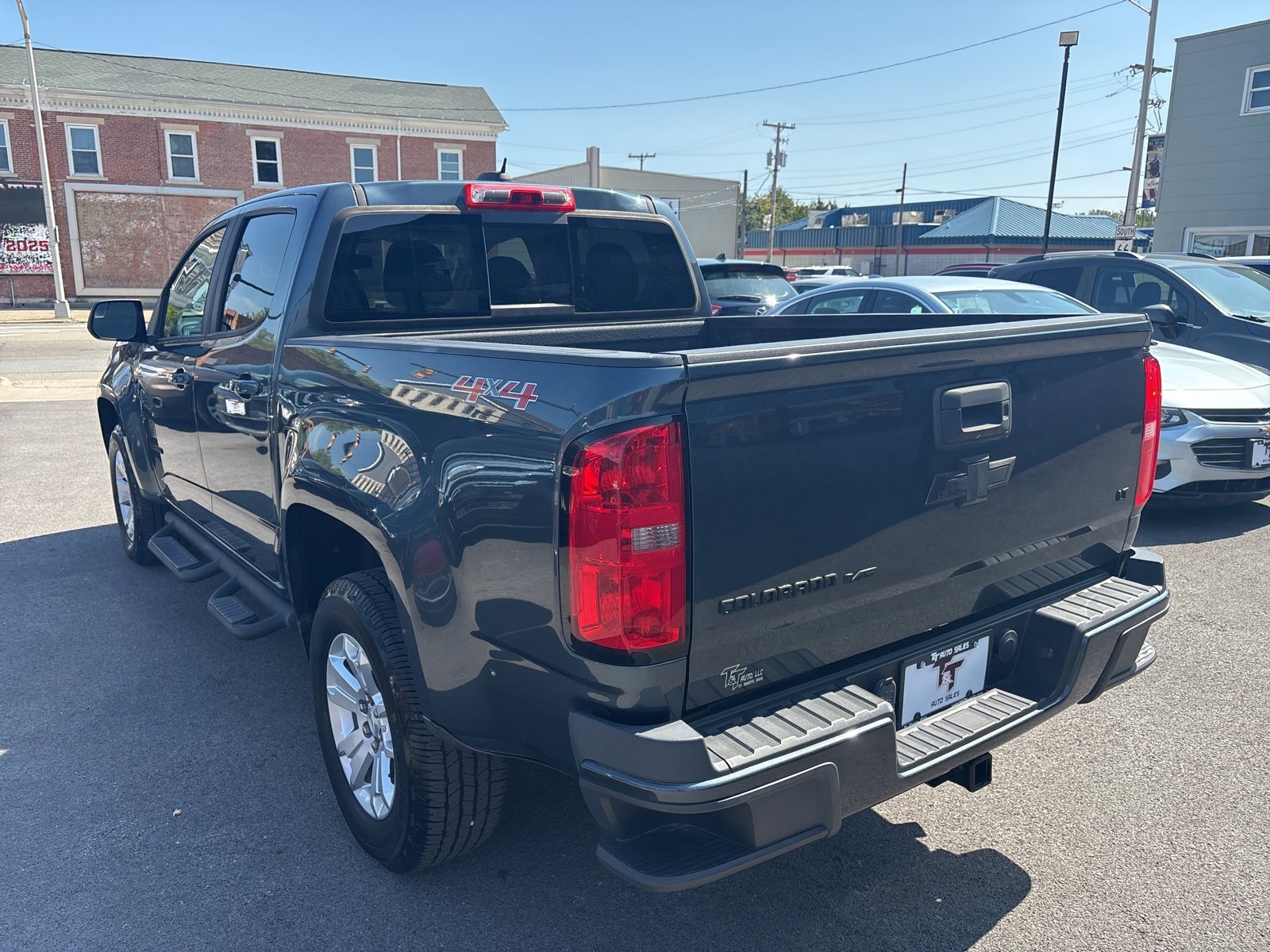 Used 2019 Chevrolet Colorado LT w/ LT Convenience Package image 3