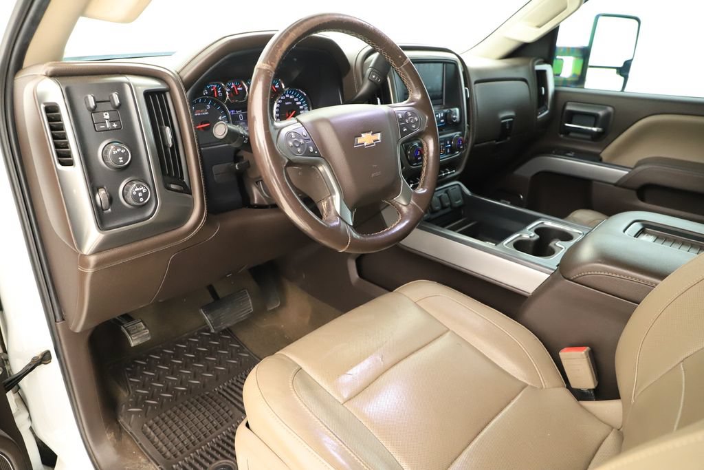 Used 2018 Chevrolet Silverado 3500 LTZ w/ Duramax Plus Package AWD/4WD image 13