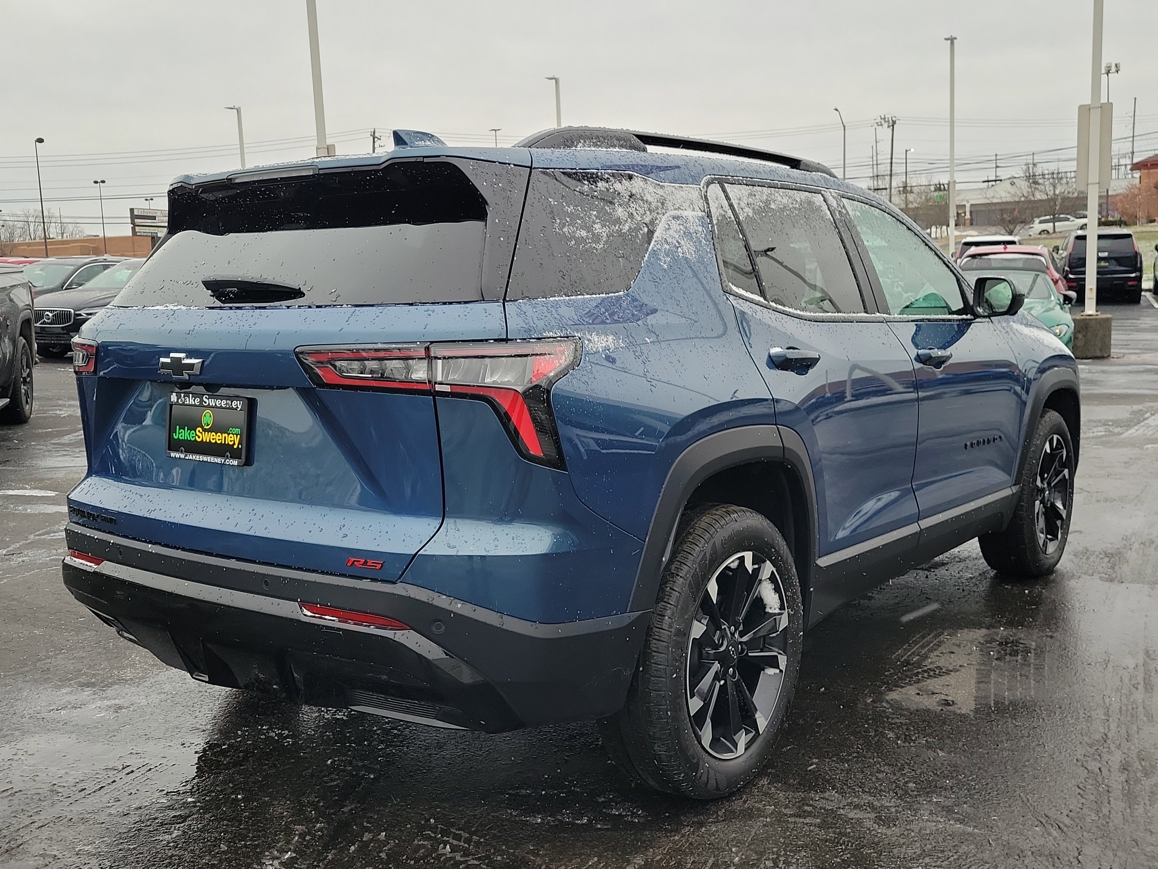 Used 2025 Chevrolet Equinox RS w/ Safety and Technology Package image 4