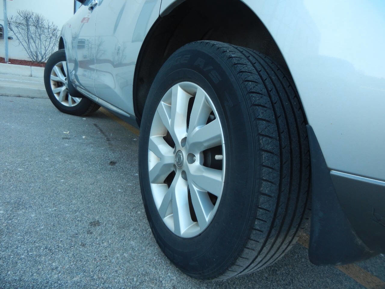 Used 2014 Nissan Murano SL w/ Navigation Package image 16