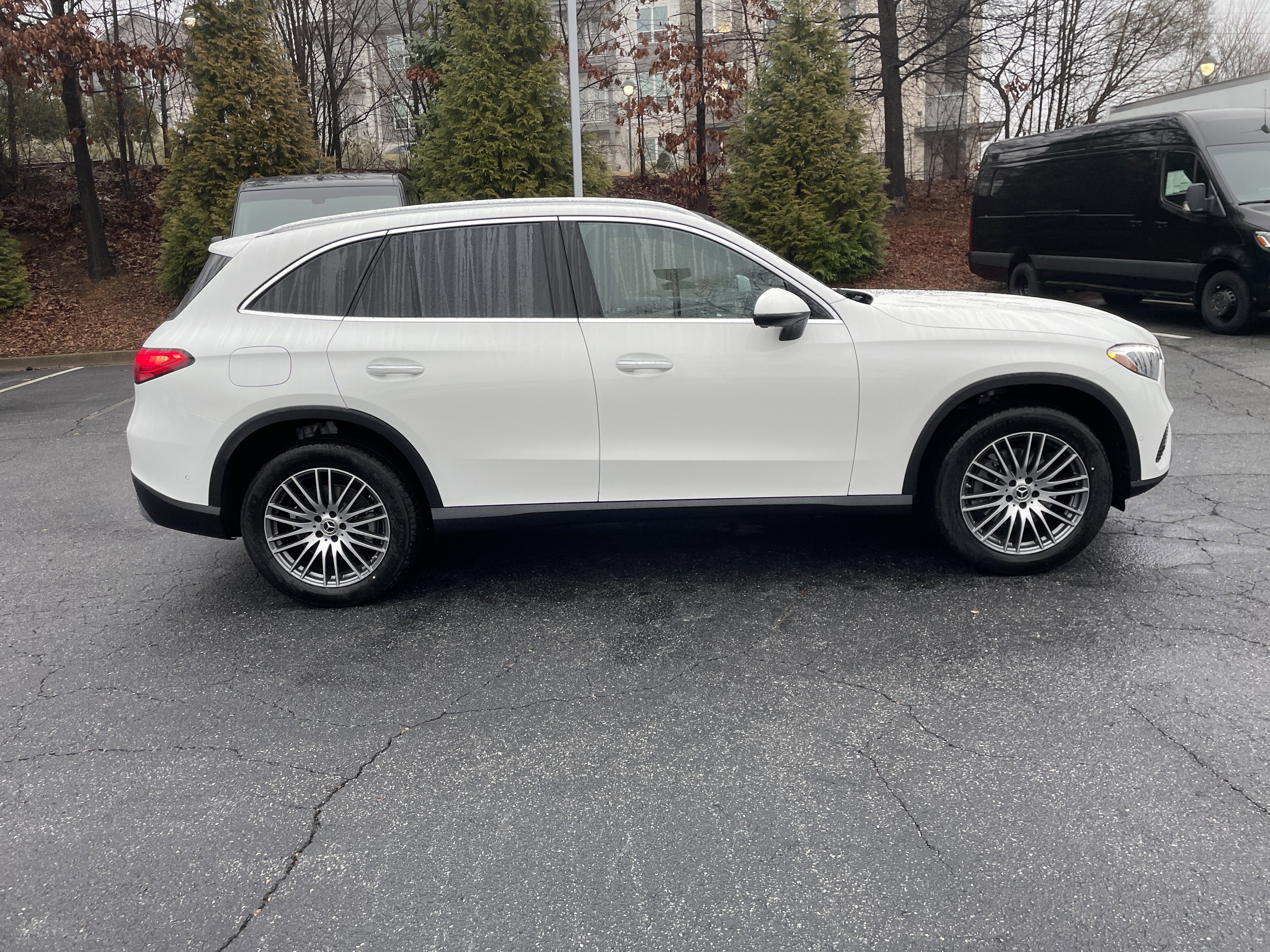 New 2026 Mercedes-Benz GLC 300 image 5