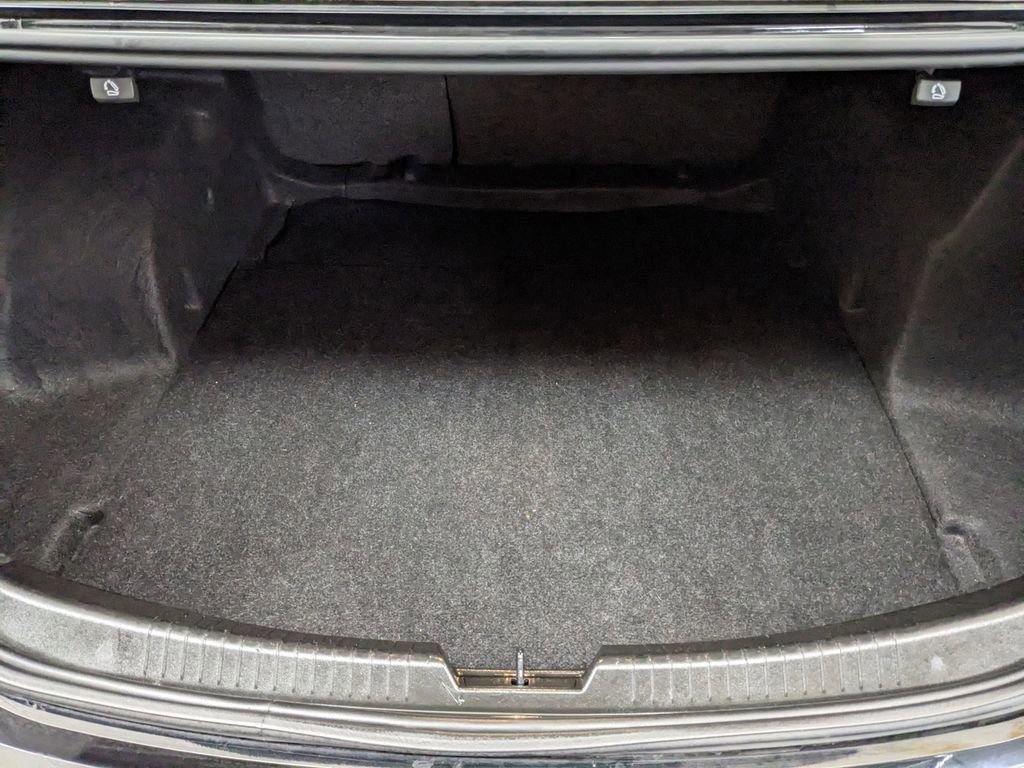 Used 2024 Chevrolet Malibu LT FWD image 18
