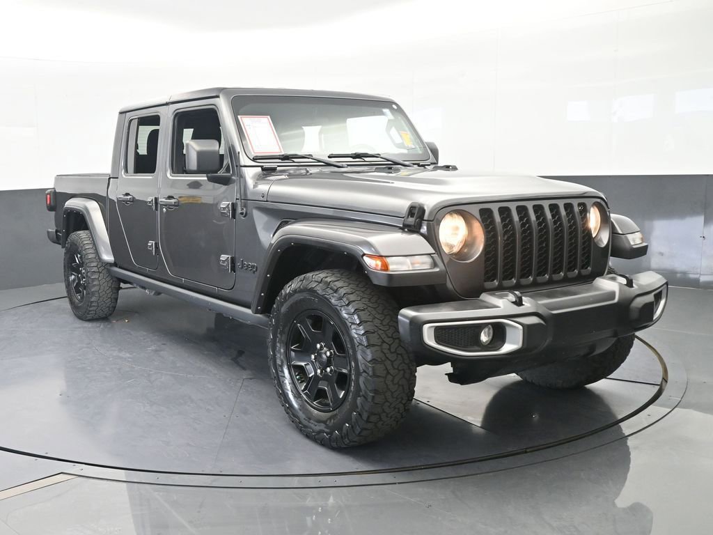Used 2022 Jeep Gladiator Sport image 9