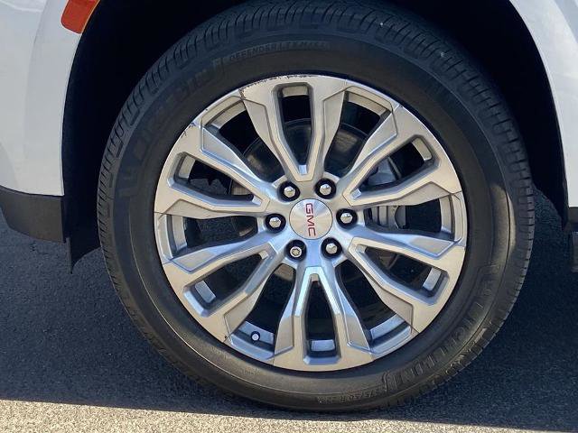 Used 2022 GMC Yukon Denali w/ Denali Reserve Package image 30