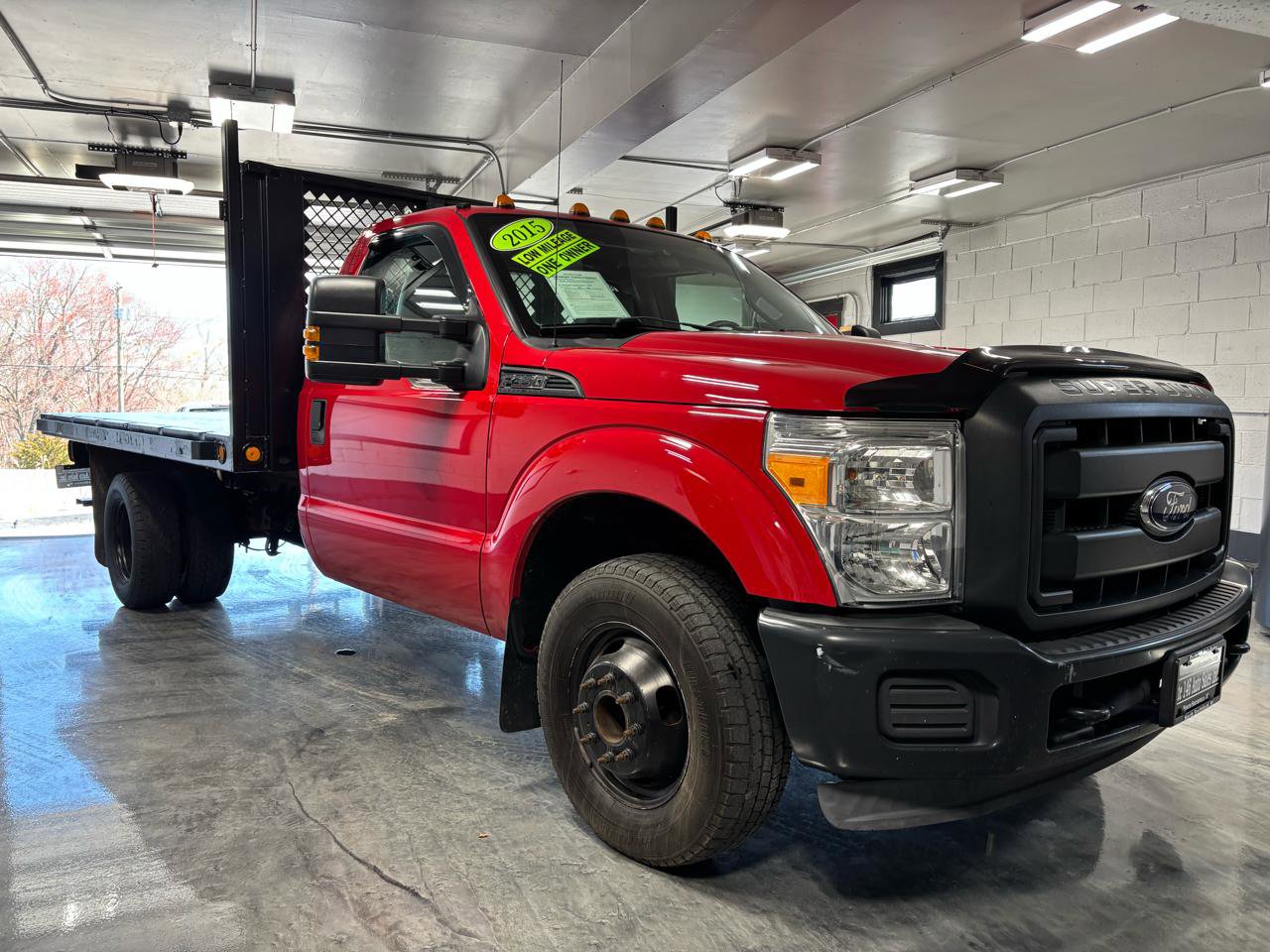 Used 2015 Ford F350 XL w/ Power Equipment Group image 2